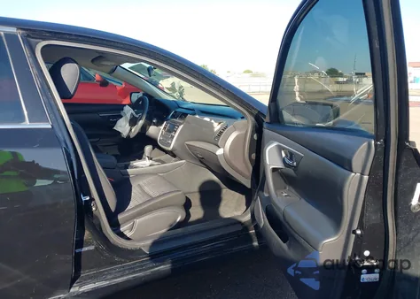 2016 Nissan Altima 2.5 S из США, поврежденный, VIN 1N4AL3AP1GN384530